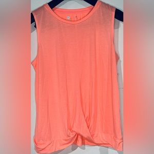EUC if not NWOT. Women’s coral Xersion athletic top
